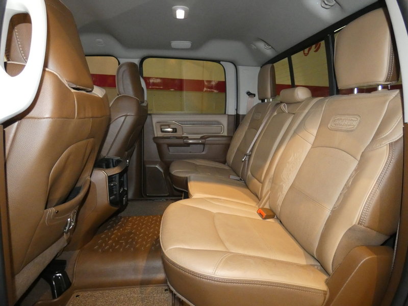 Used 2024 RAM 2500 Limited w/ Safety Group image 29
