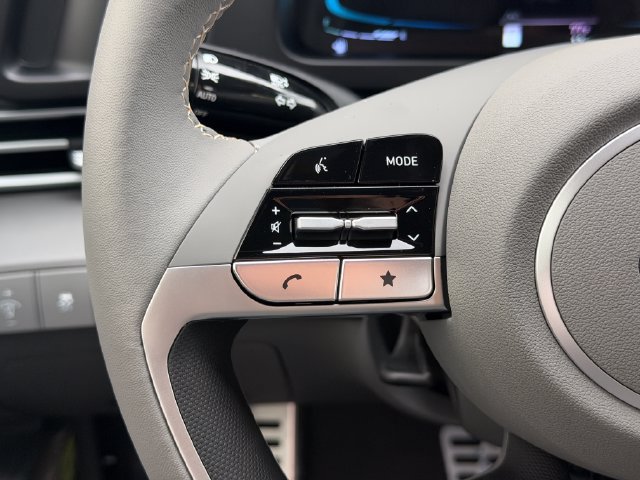 New 2026 Hyundai Elantra Sport FWD image 18