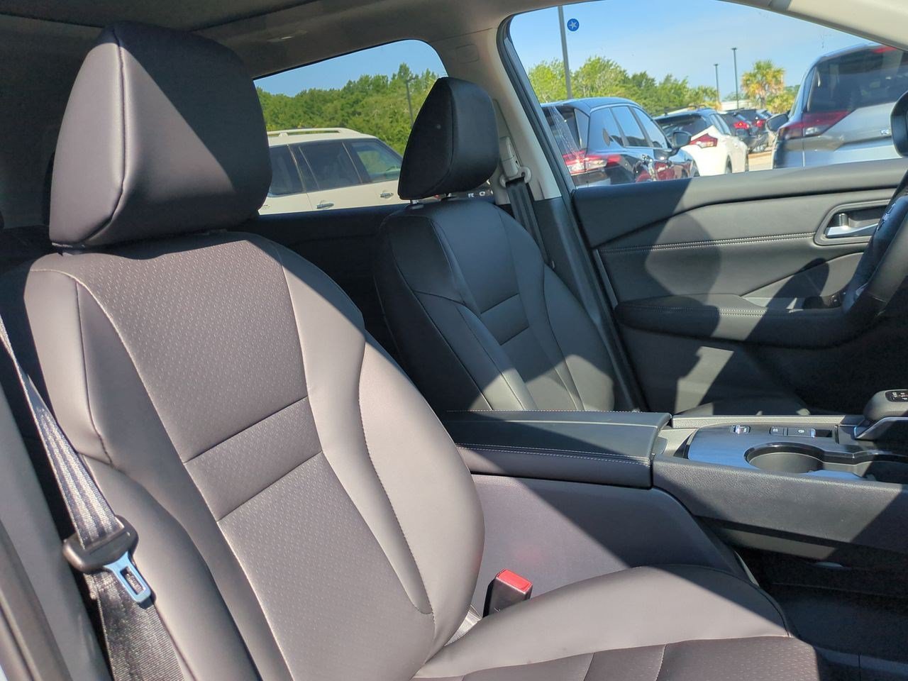 New 2026 Nissan Rogue Dark Armor FWD image 40