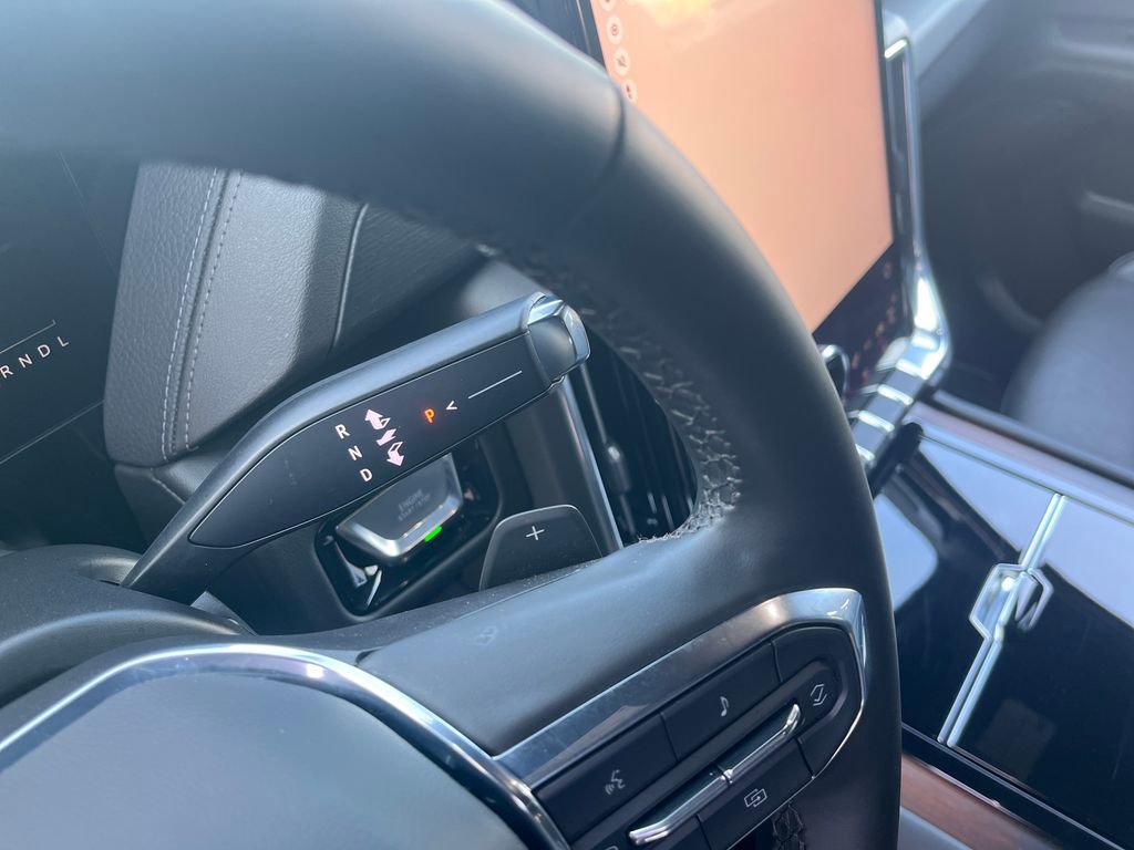 Used 2025 GMC Yukon Denali image 25