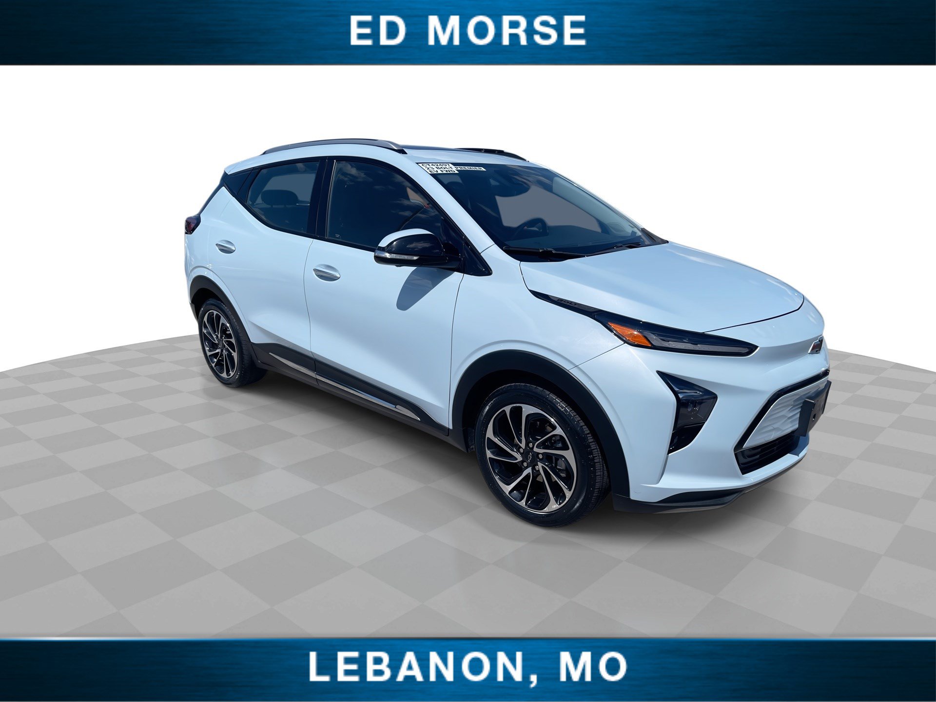 Certified 2023 Chevrolet Bolt EUV Premier w/ Sun & Sound Package FWD image 2