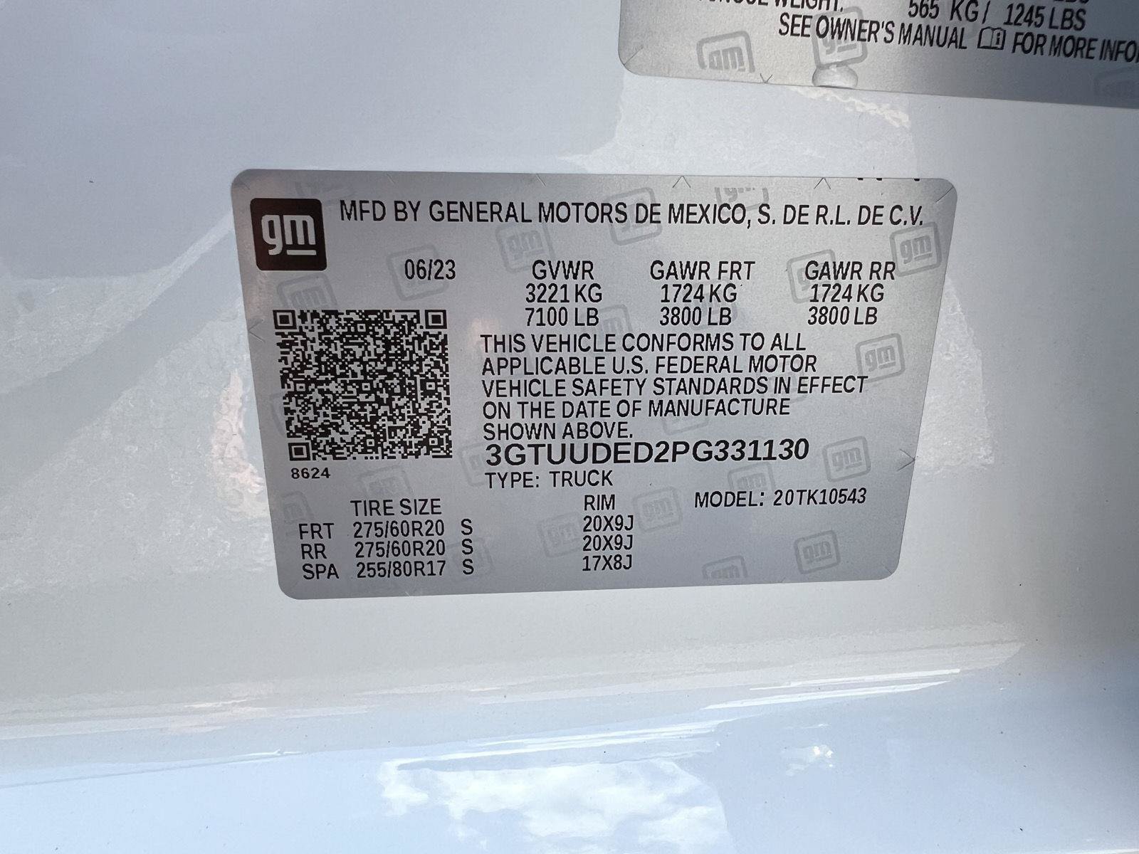 Used 2023 GMC Sierra 1500 SLT w/ SLT Premium Plus Package AWD/4WD image 55