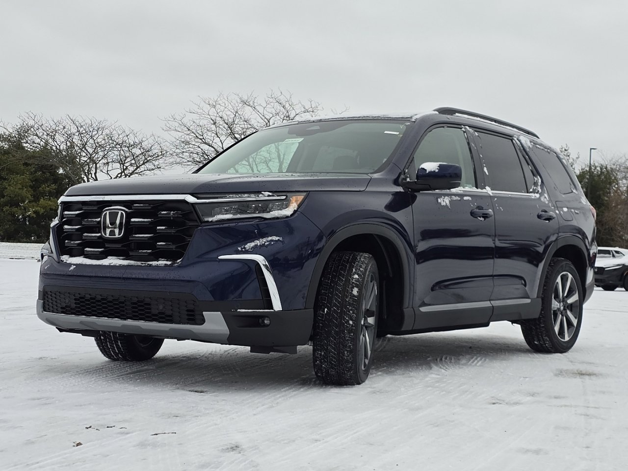 New 2025 Honda Pilot Touring image 14