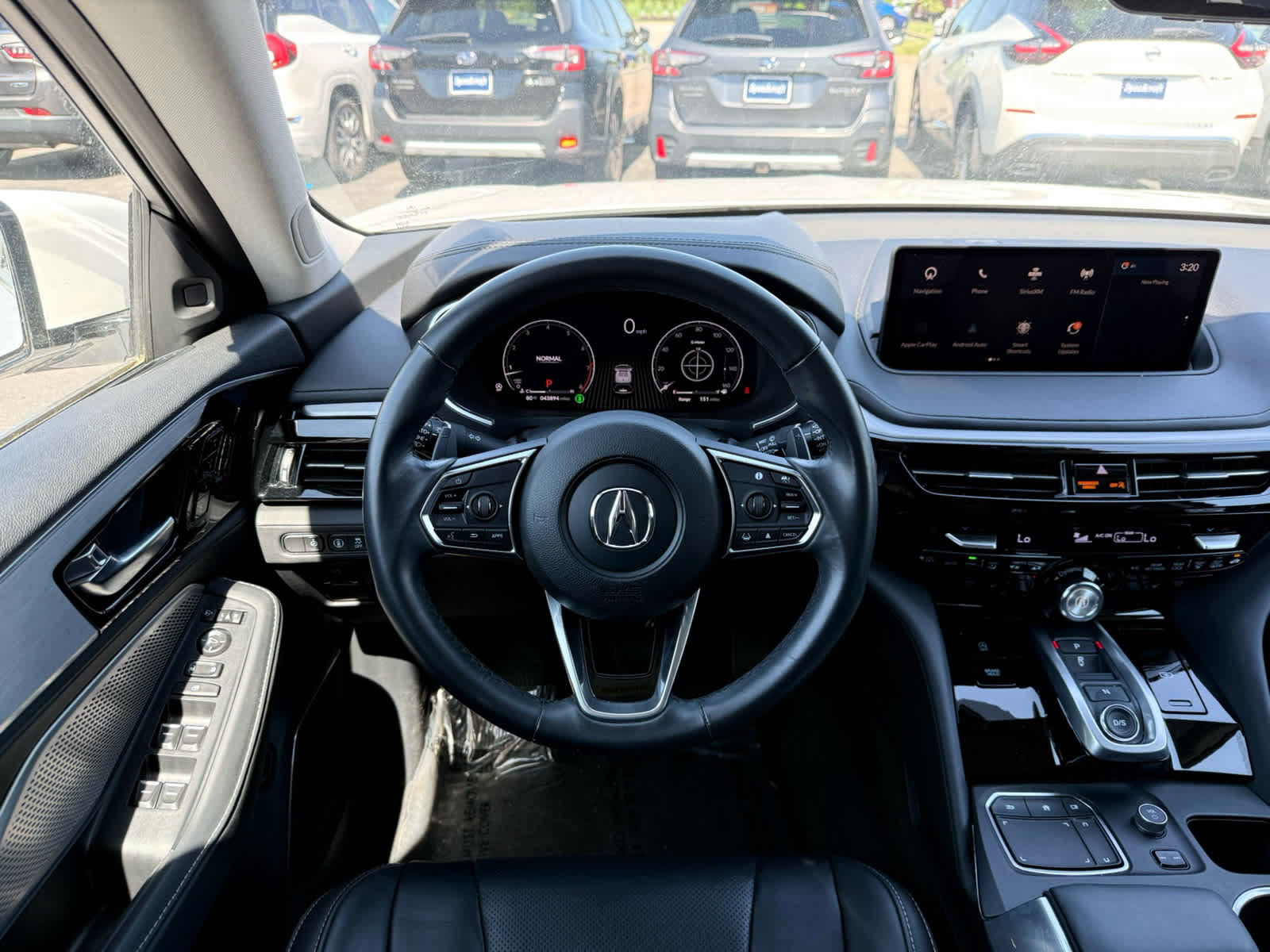 Used 2023 Acura MDX SH-AWD w/ Technology Package image 23