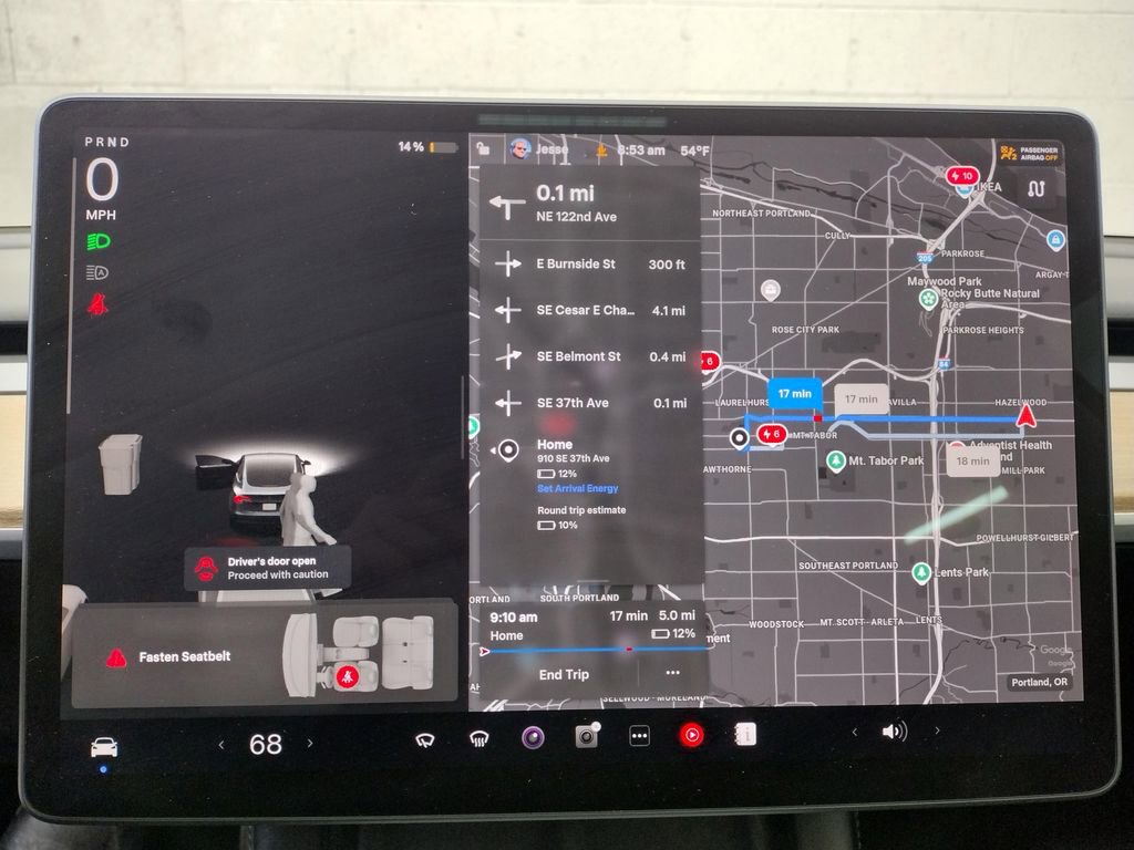 Used 2023 Tesla Model 3 Standard Range image 28