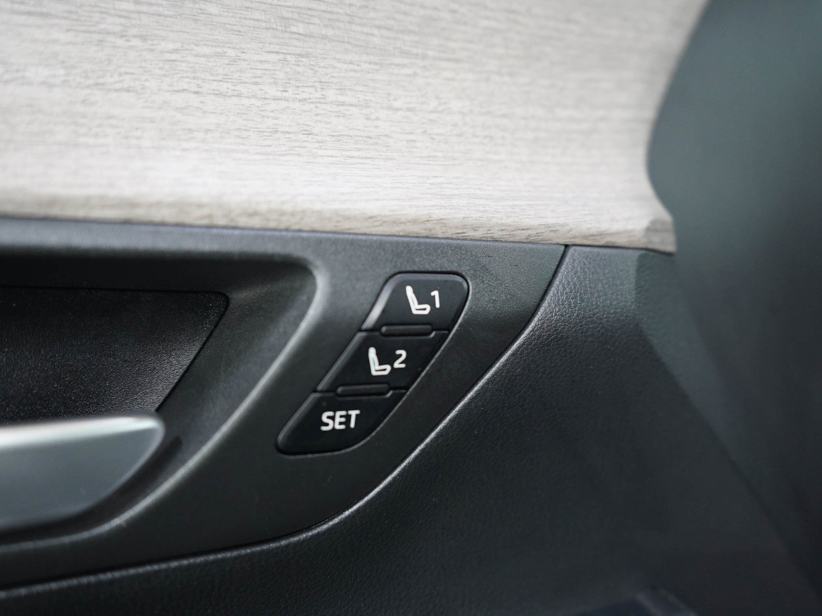Used 2024 Toyota Grand Highlander AWD image 22