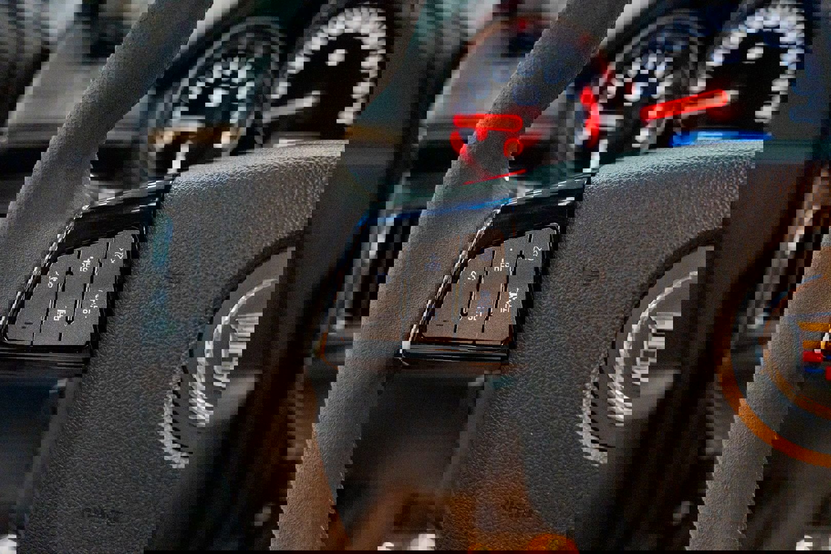 Used 2012 Cadillac CTS V w/ Wood Trim Package image 28