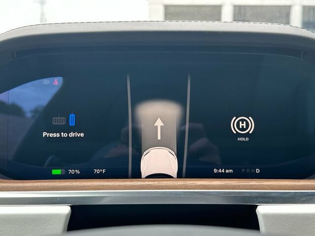 Used 2022 Tesla Model S AWD/4WD image 29