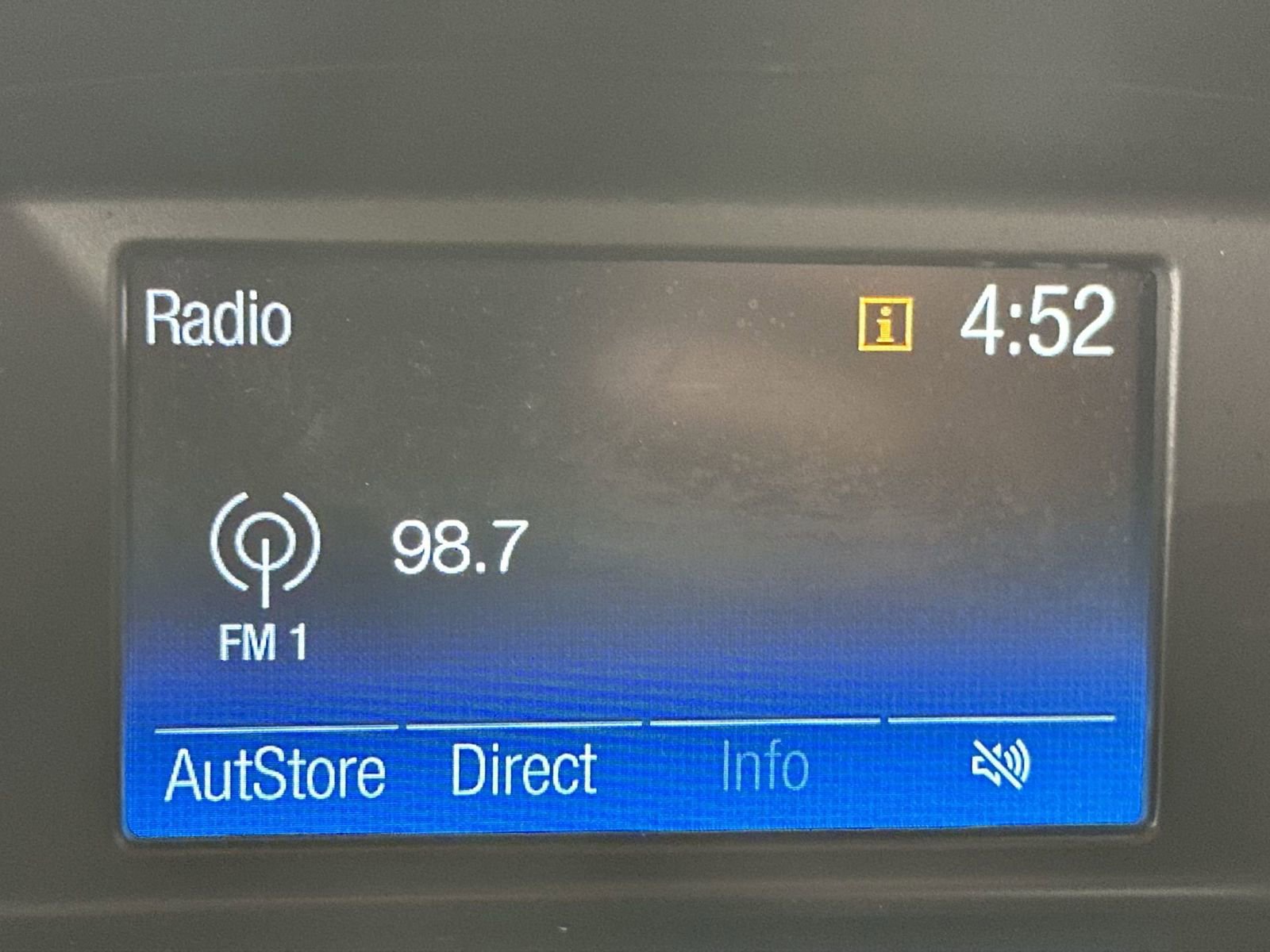 Used 2019 Ford Fiesta S image 16