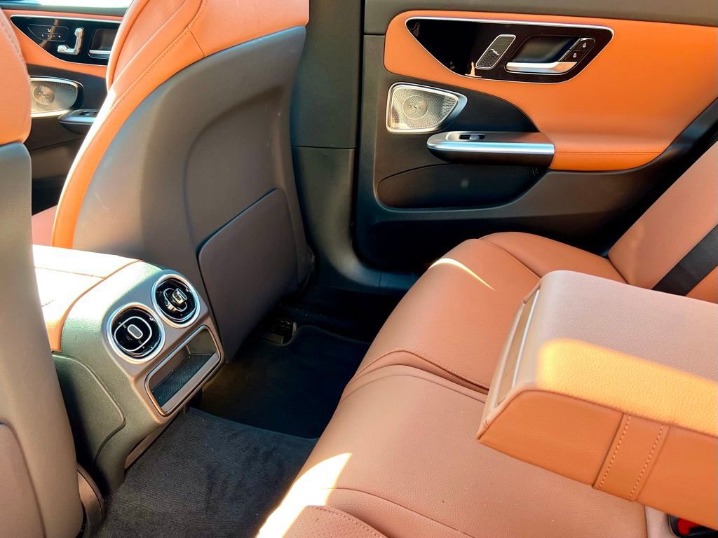 Certified 2026 Mercedes-Benz C 300 4MATIC Sedan image 18