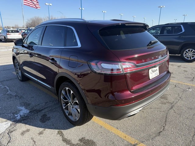 Used 2022 Lincoln Nautilus Reserve w/ Equipment Group 201A image 5