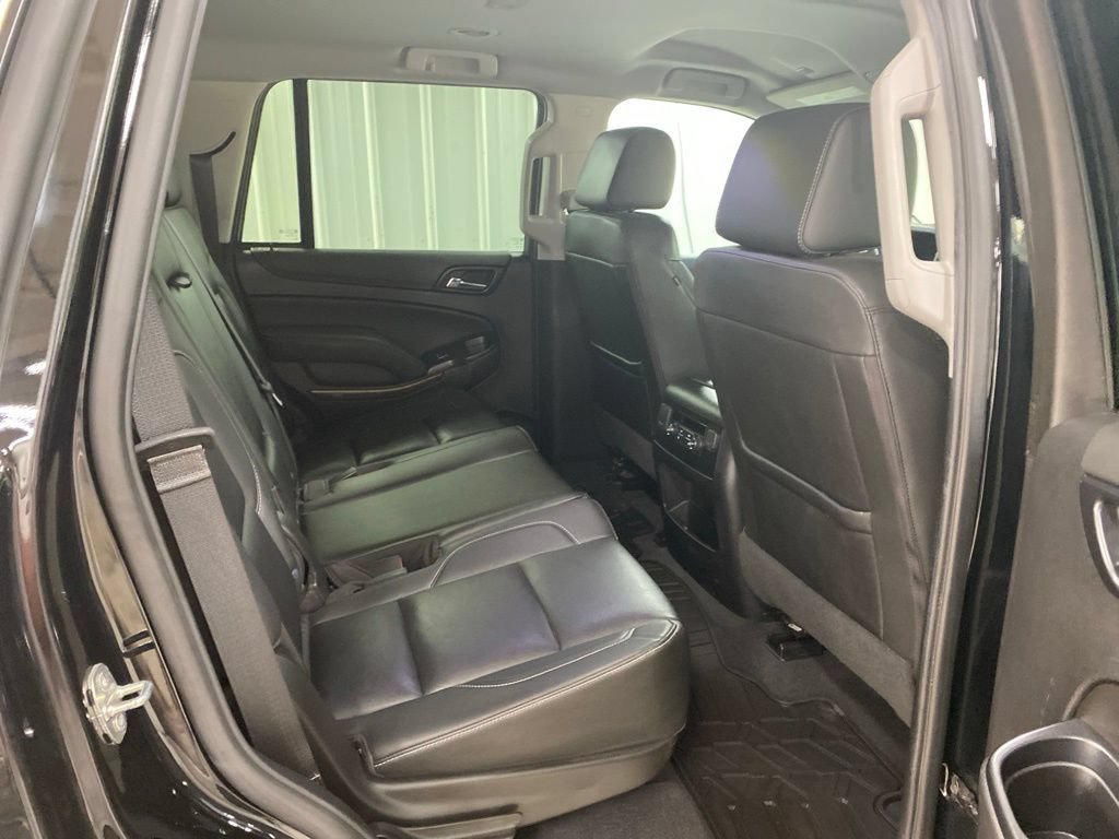 Used 2020 Chevrolet Tahoe LT w/ Luxury Package AWD/4WD image 24