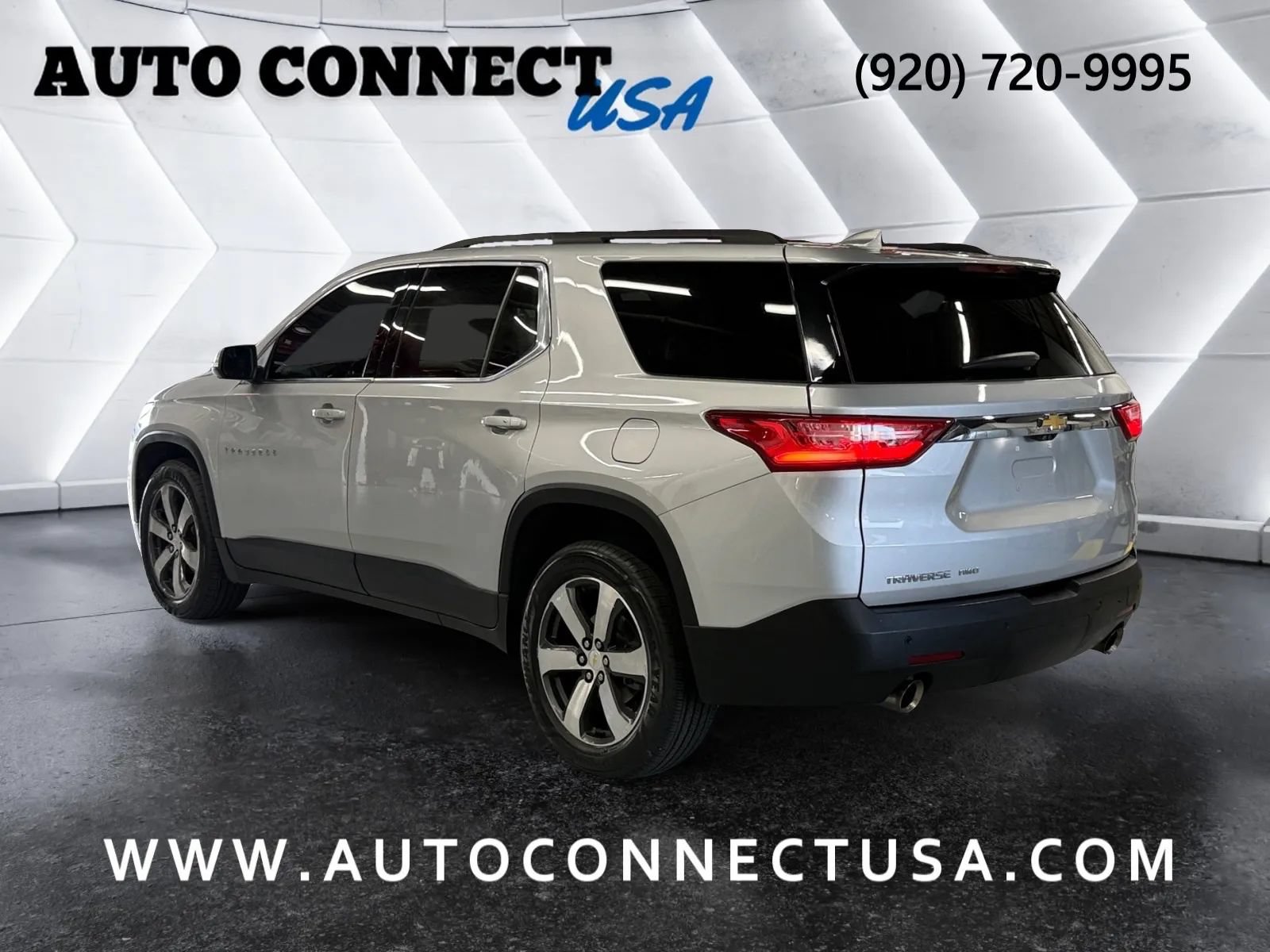 Used 2021 Chevrolet Traverse LT w/ LT Premium Package AWD/4WD image 9