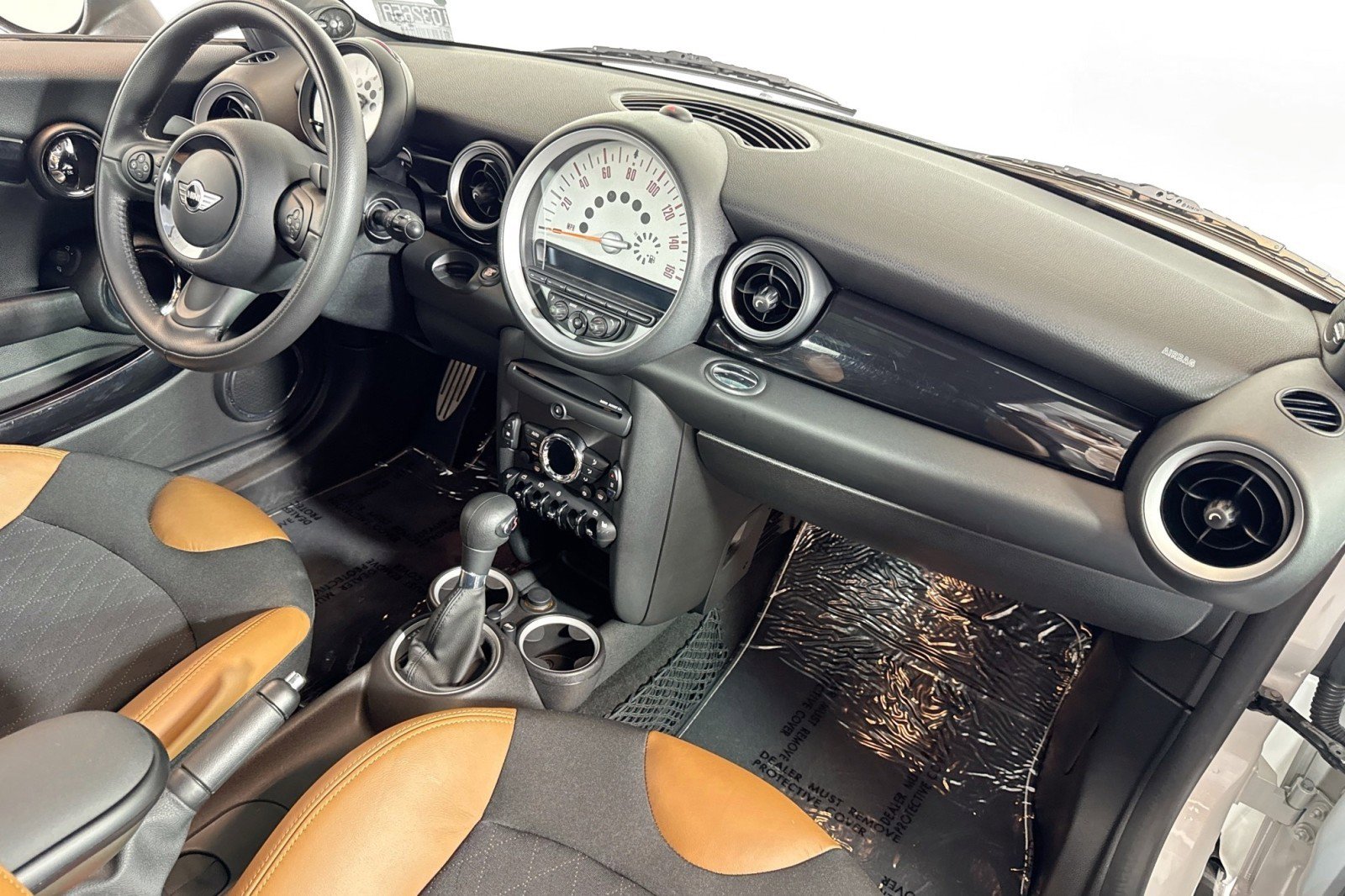 Used 2011 MINI Cooper S image 23