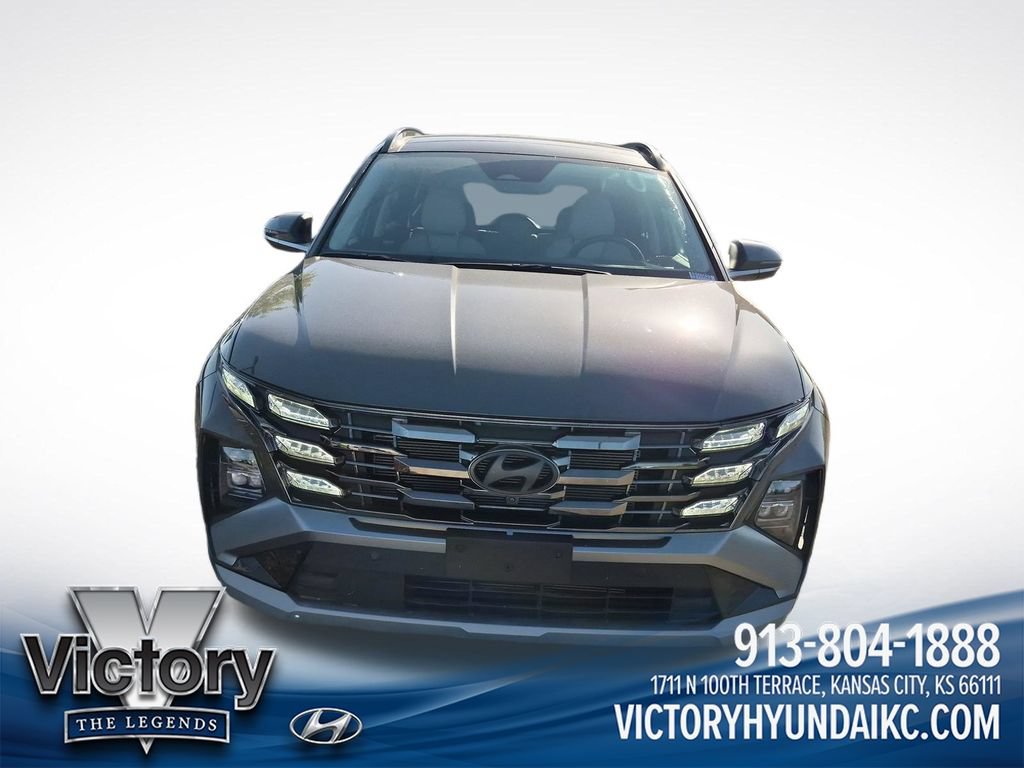 Used 2025 Hyundai Tucson Limited AWD/4WD image 8