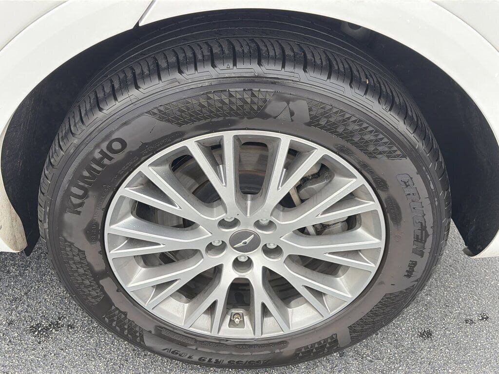 Used 2024 Genesis GV80 2.5T image 9