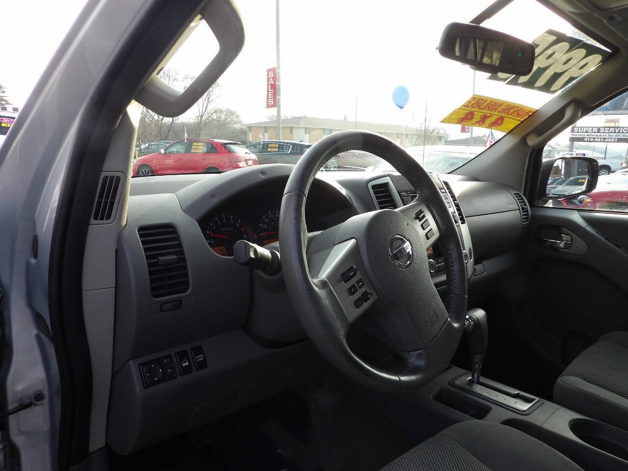 Used 2017 Nissan Frontier SV w/ SV Value Truck Package image 6