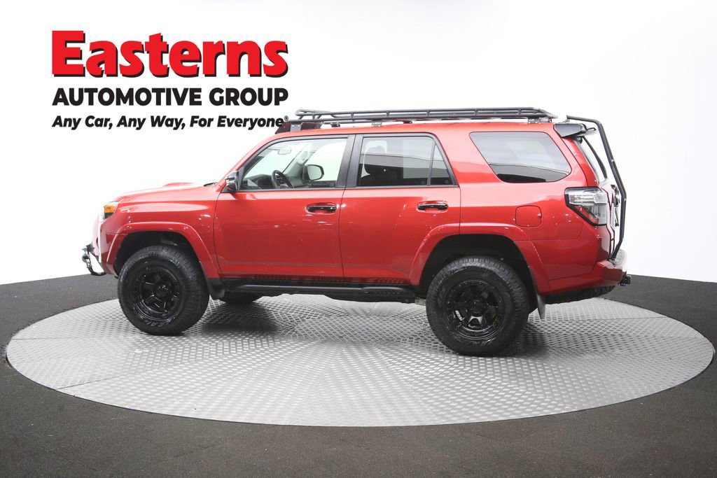 Used 2021 Toyota 4Runner Venture w/ Moonroof Package AWD/4WD image 62