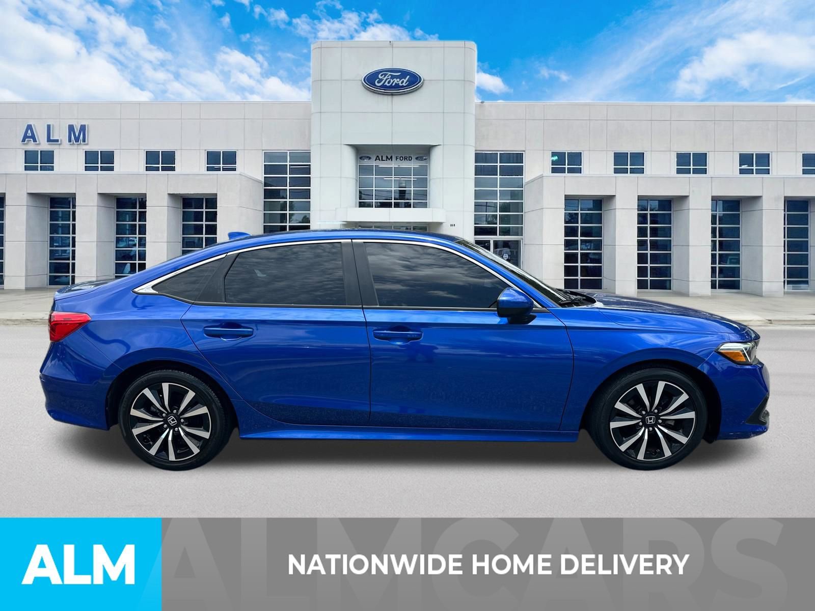 Used 2022 Honda Civic EX image 4