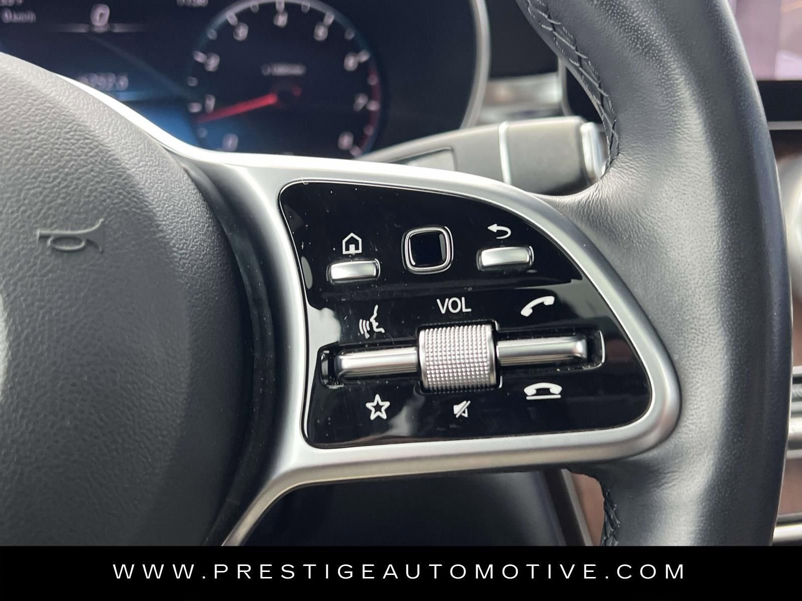 Used 2022 Mercedes-Benz GLC 300 4MATIC image 31