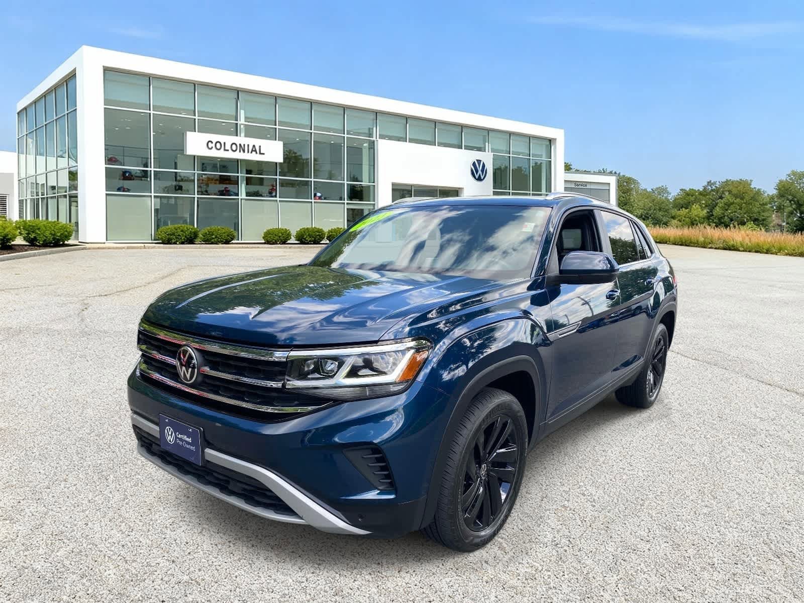 Certified 2023 Volkswagen Atlas Cross Sport SE w/ Panoramic Sunroof Package AWD/4WD image 1