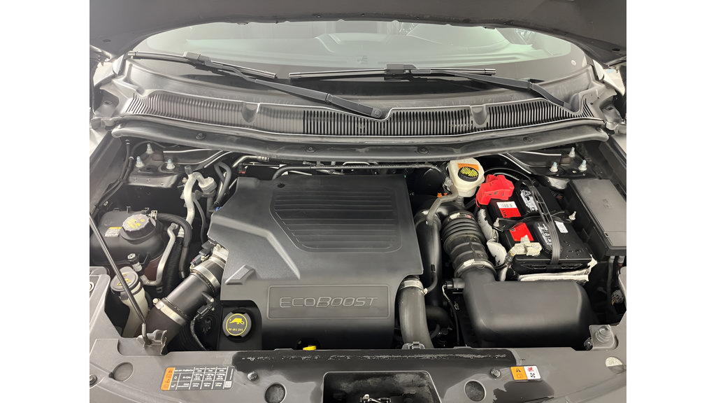 Used 2018 Ford Explorer Platinum AWD/4WD image 19