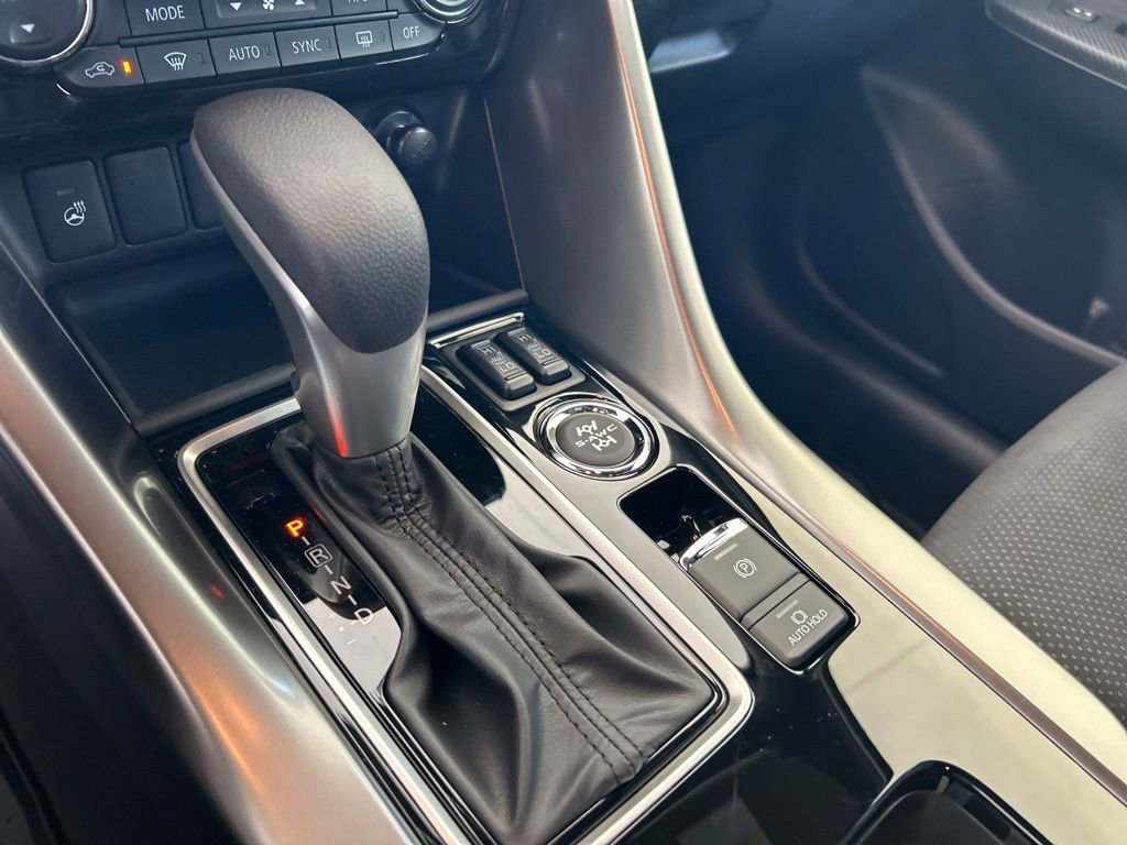 New 2025 Mitsubishi Eclipse Cross Black Edition image 8