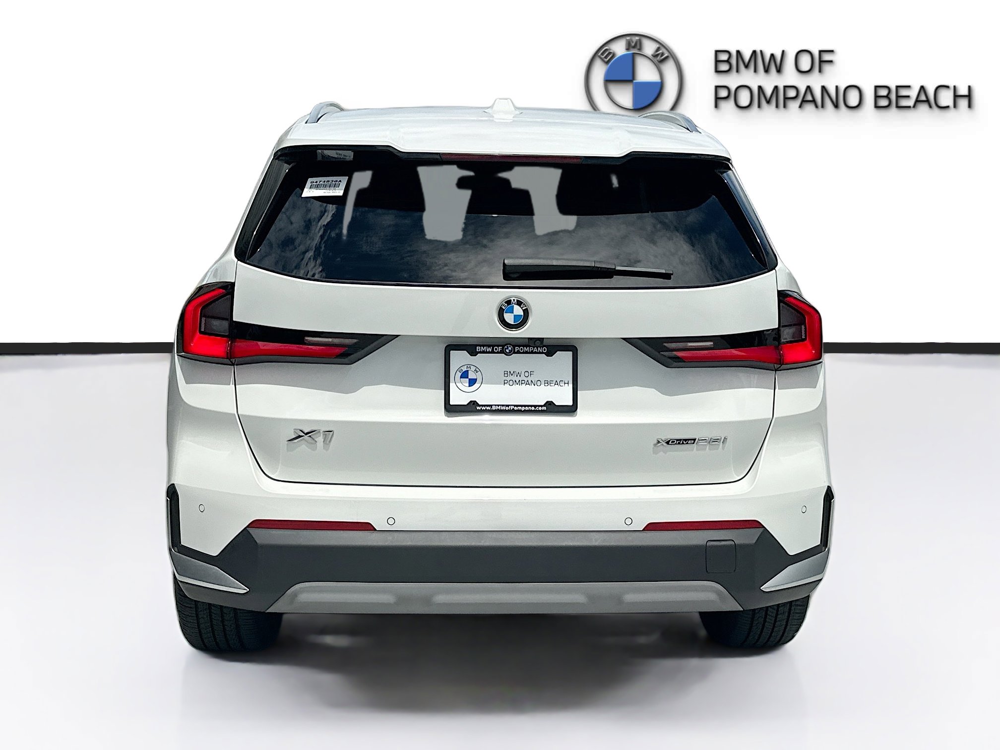 Used 2023 BMW X1 xDrive28i w/ Convenience Package AWD/4WD image 6