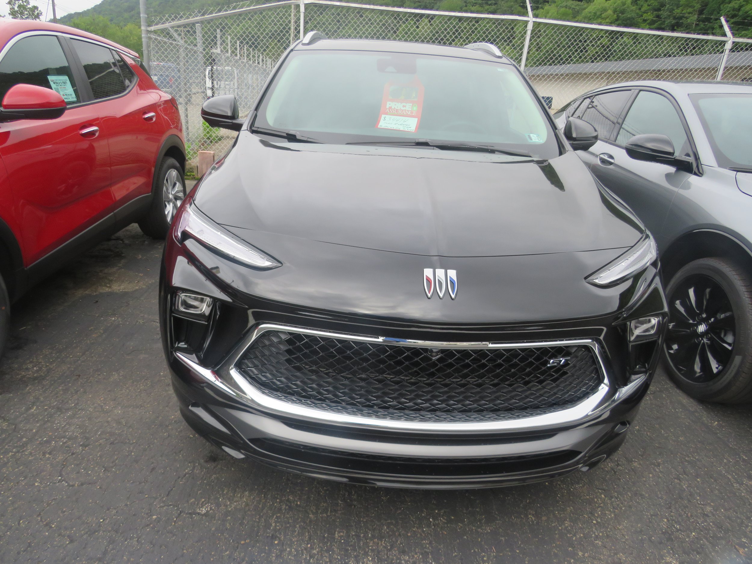 New 2026 Buick Encore GX Sport Touring w/ Advanced Technology Package AWD/4WD image 2