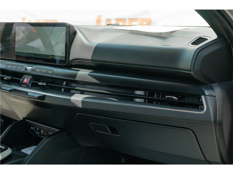 Used 2025 Kia K4 GT-Line w/ GT-Line Sunroof Package FWD image 32