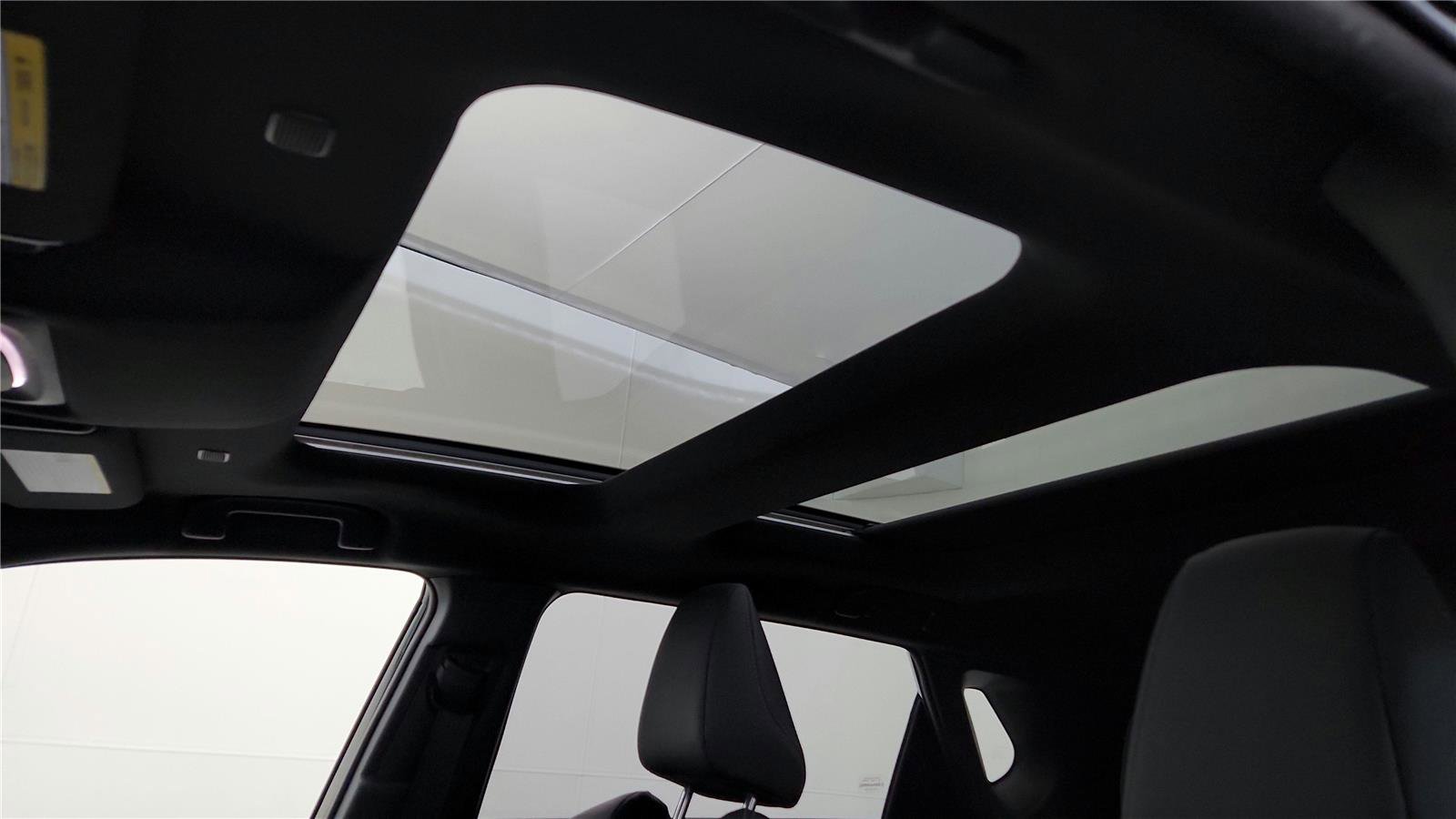 Used 2023 Toyota bZ4X XLE image 33