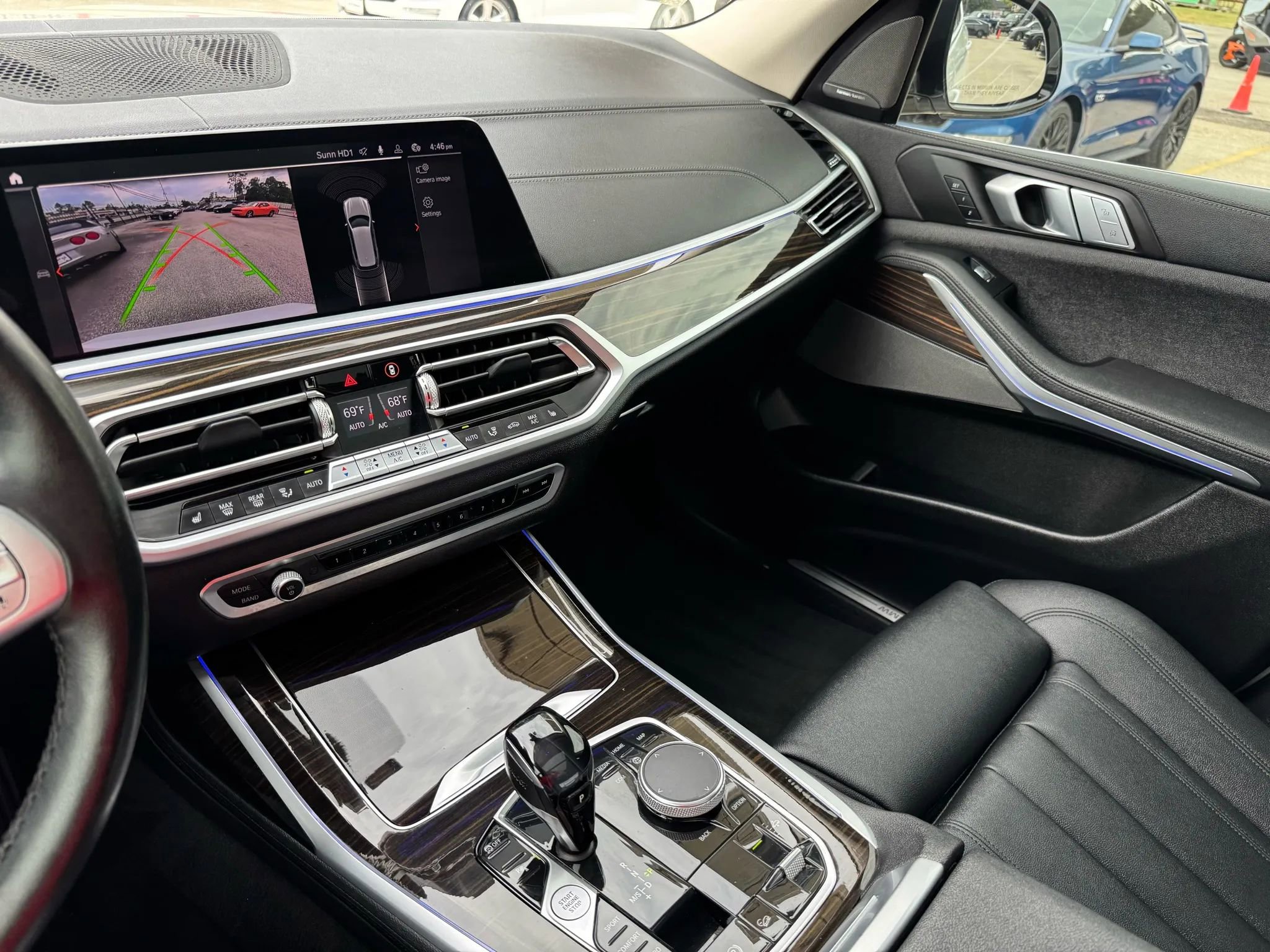 Used 2021 BMW X7 xDrive40i w/ Premium Package image 43