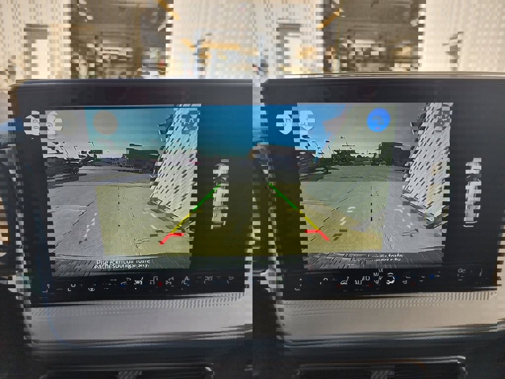 New 2025 Ford Maverick XLT w/ XLT Luxury Package image 21