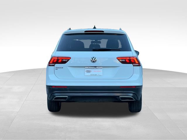 Used 2019 Volkswagen Tiguan SE w/ Panoramic Sunroof Package image 4