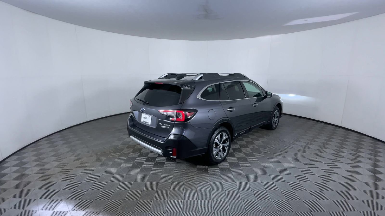 Used 2022 Subaru Outback Touring w/ Tech Package 2 image 8