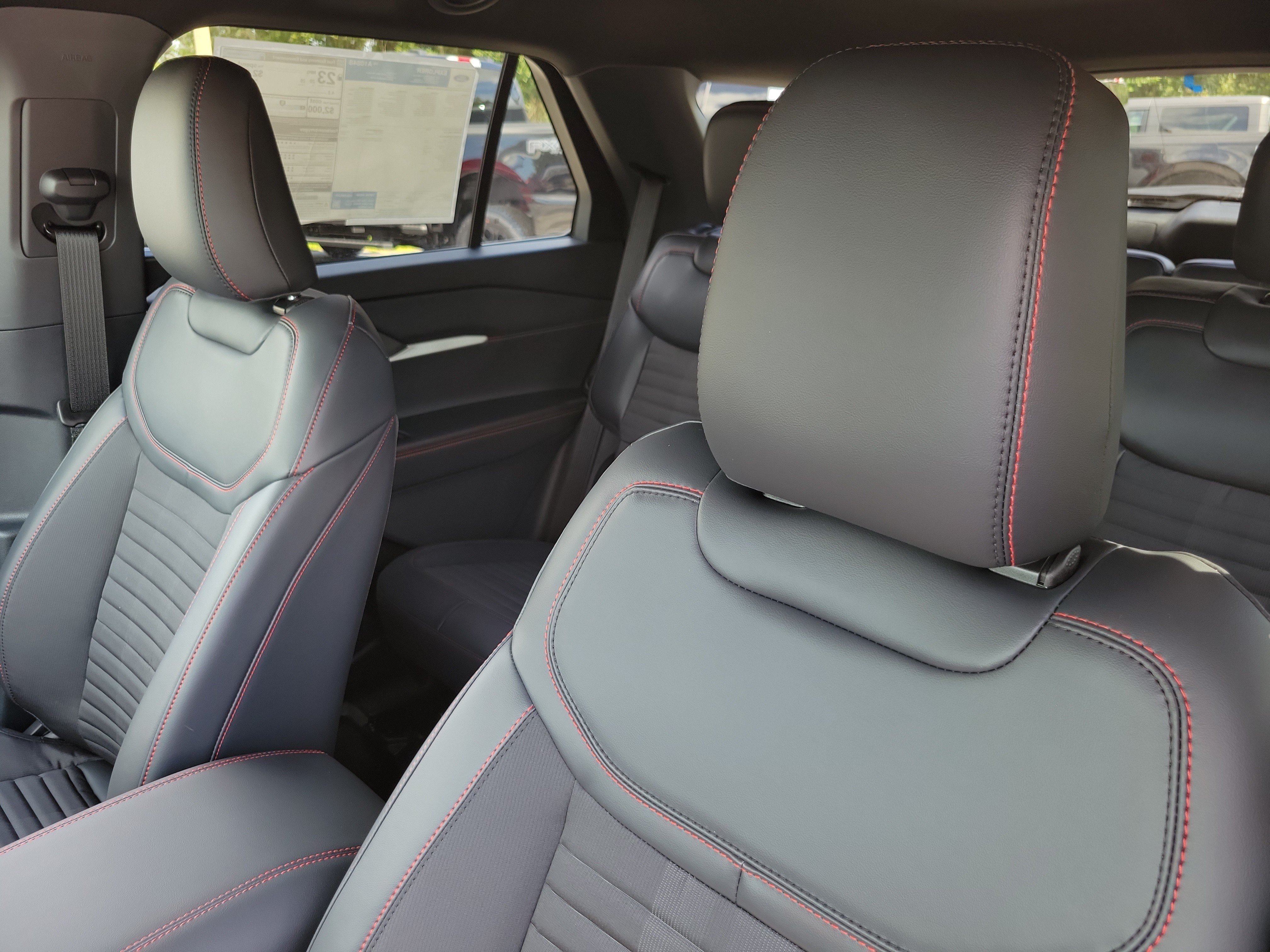 New 2027 Ford Explorer ST-Line w/ Premium Package RWD image 10
