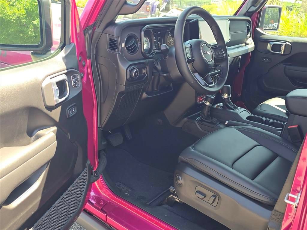 New 2026 Jeep Wrangler Unlimited Rubicon 392 AWD/4WD image 4