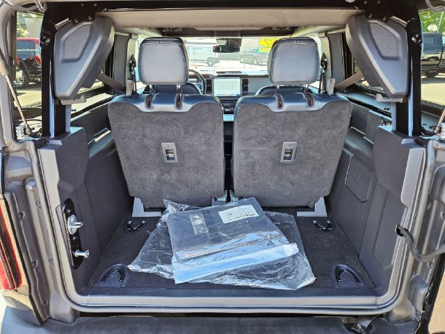 Used 2022 Ford Bronco Outer Banks AWD/4WD image 13