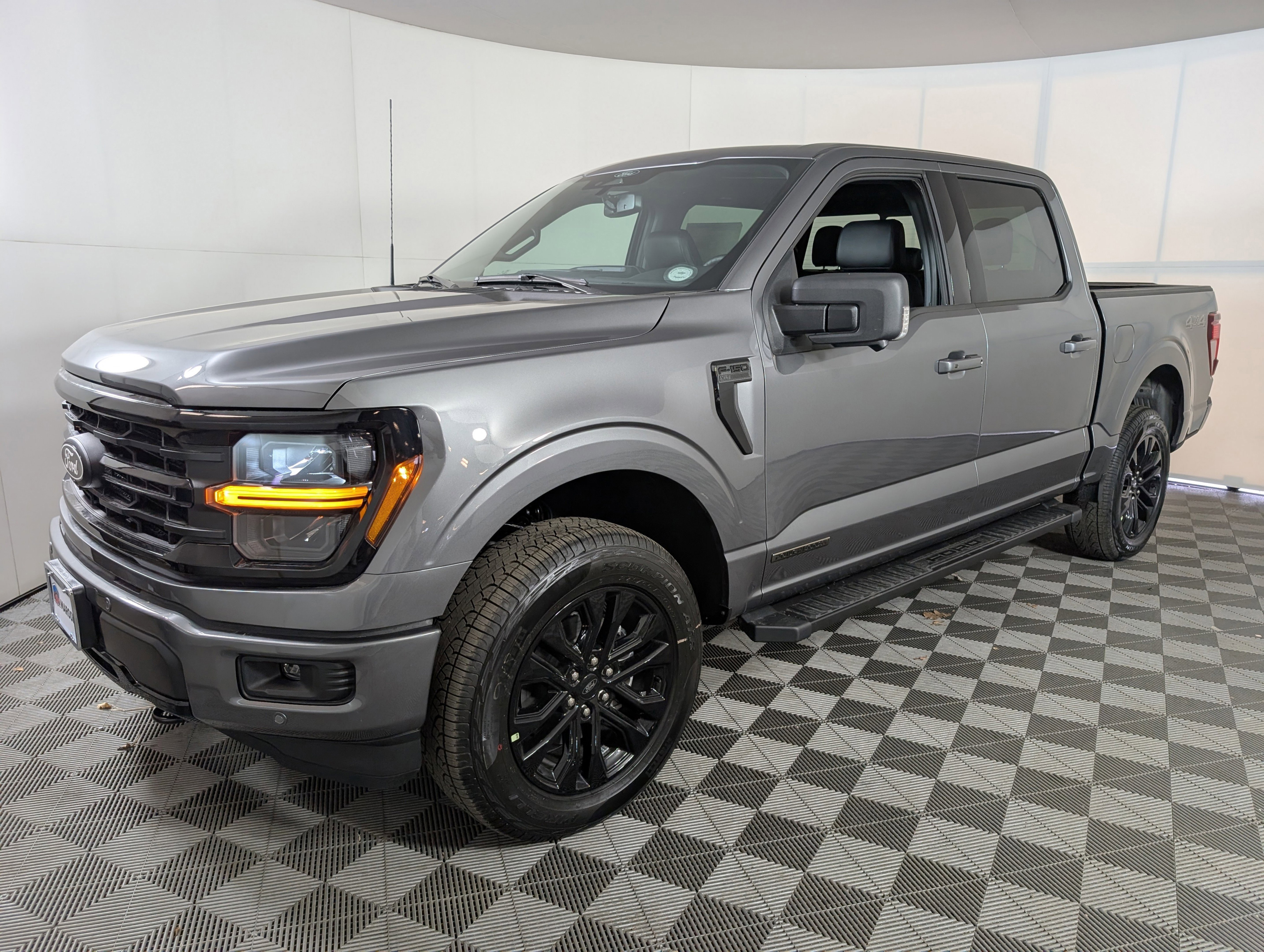New 2025 Ford F150 XLT w/ Equipment Group 303A High image 2