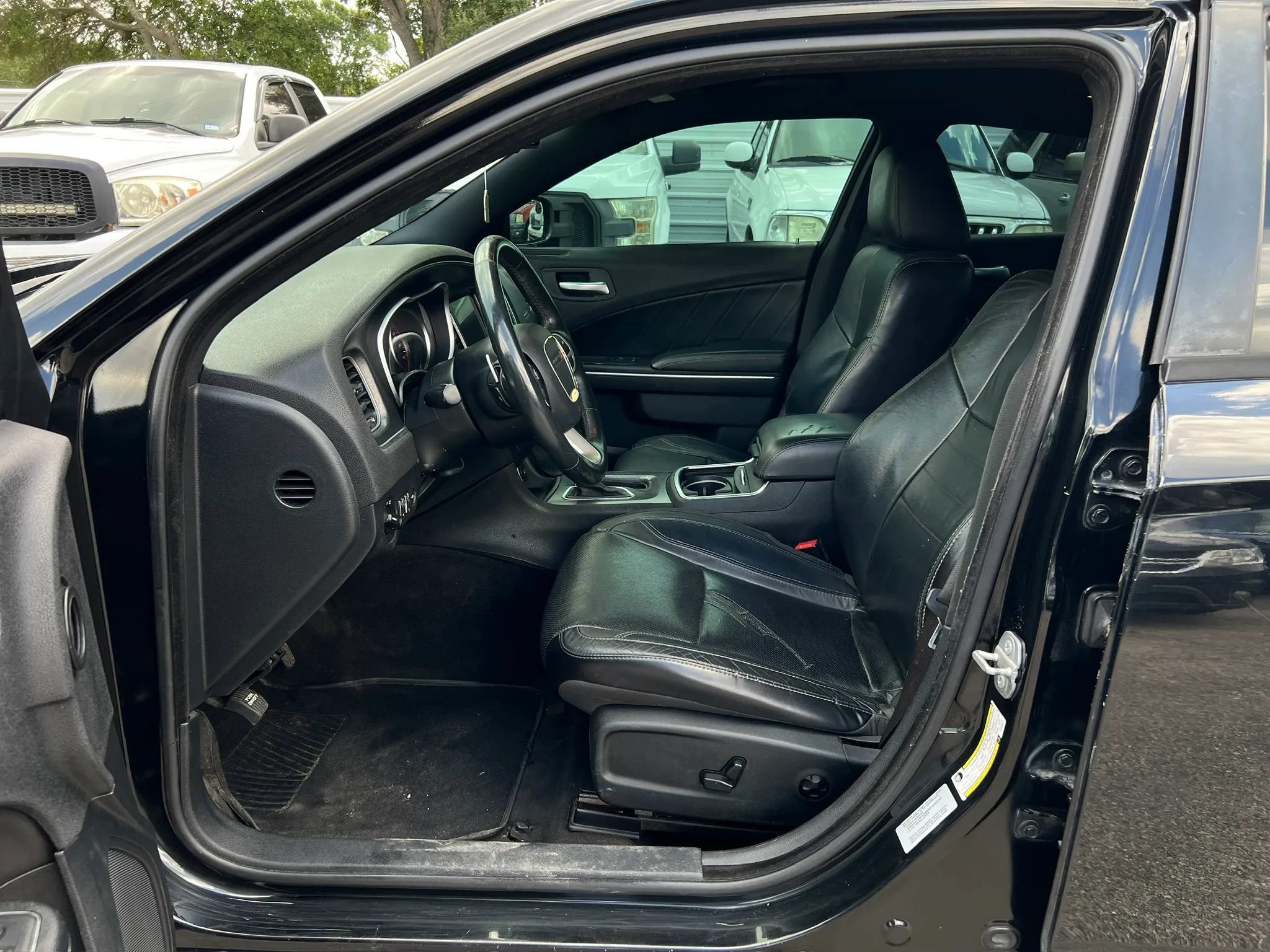 Used 2015 Dodge Charger SXT w/ Plus Group RWD image 10