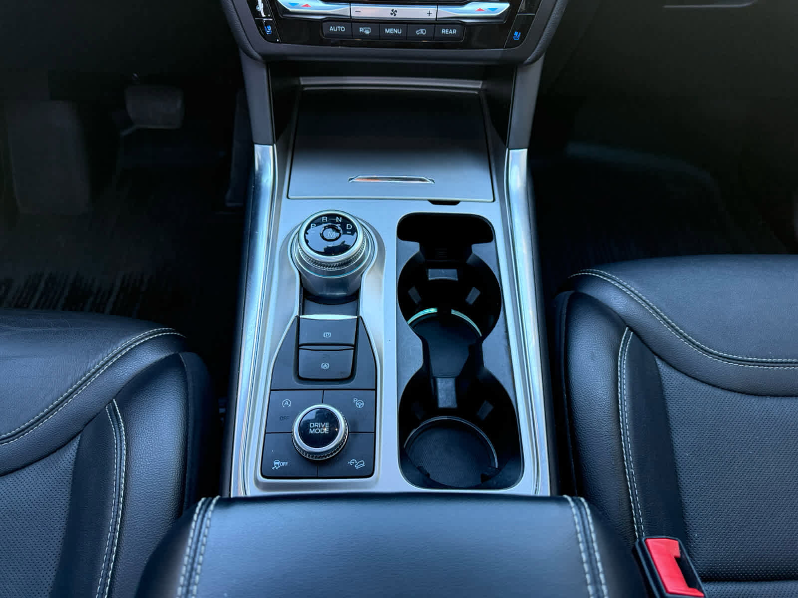 Used 2020 Ford Explorer ST w/ ST Street Pack image 11