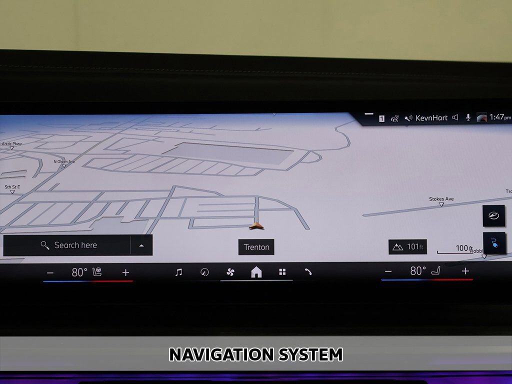 Used 2025 BMW i7 xDrive60 w/ Premium Package image 3