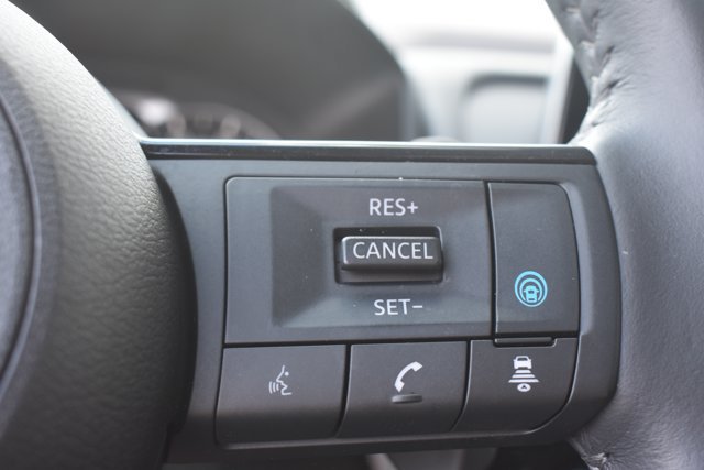 Used 2023 Nissan Rogue SL FWD image 22