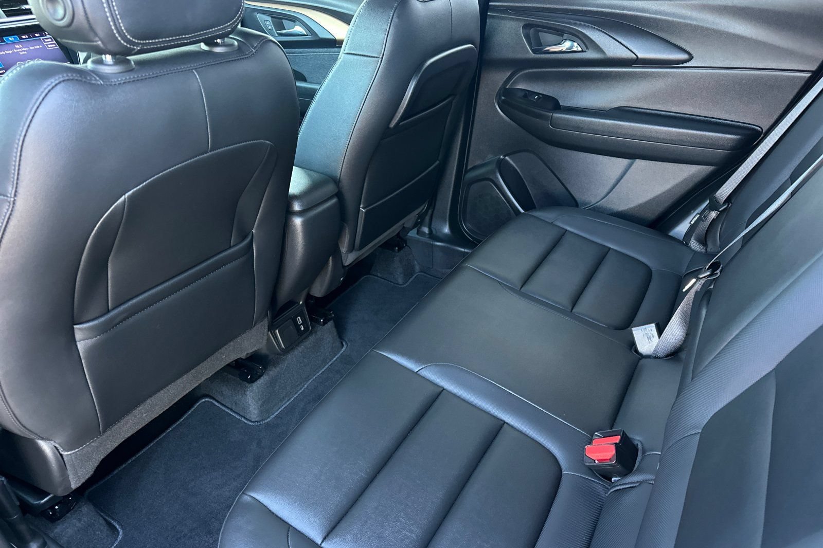 Certified 2023 Chevrolet TrailBlazer ACTIV w/ Convenience Package FWD image 14