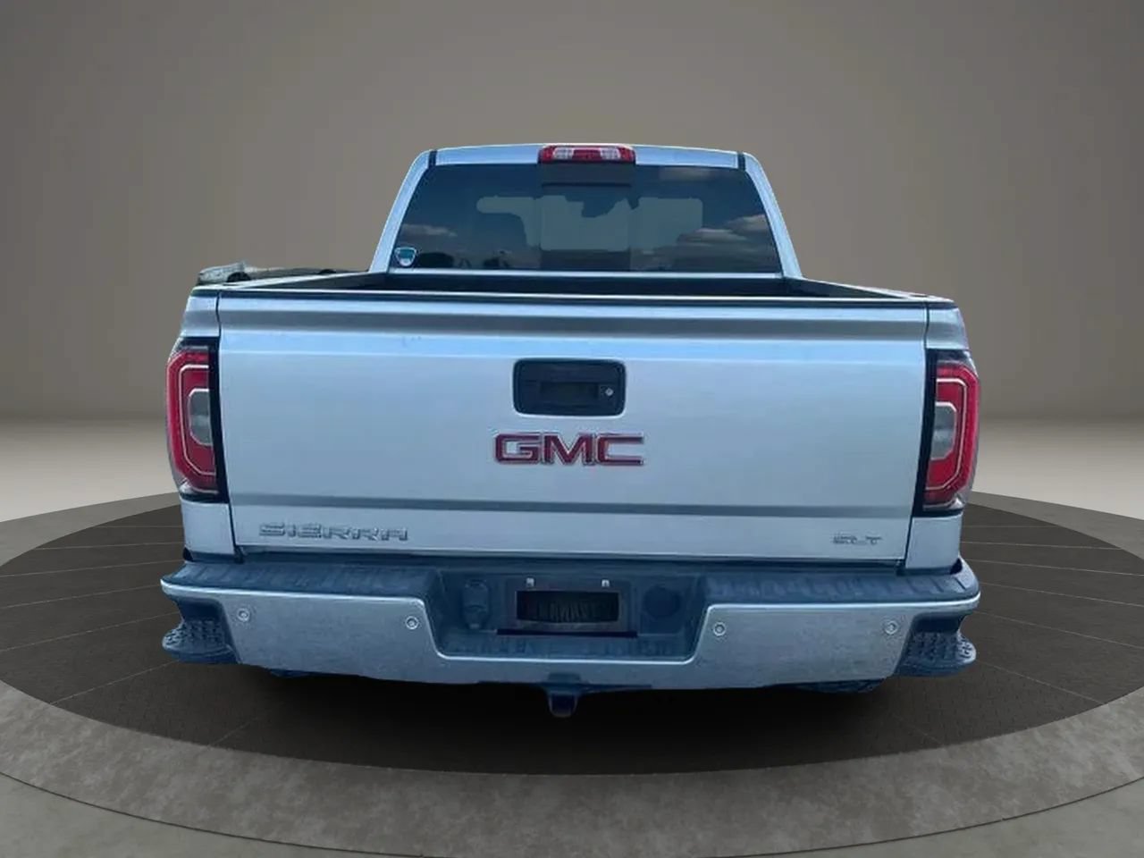 Used 2018 GMC Sierra 1500 SLT AWD/4WD image 8