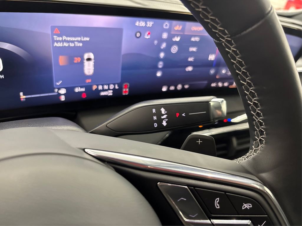 Certified 2025 Buick Enclave Sport Touring w/ Power Package image 34