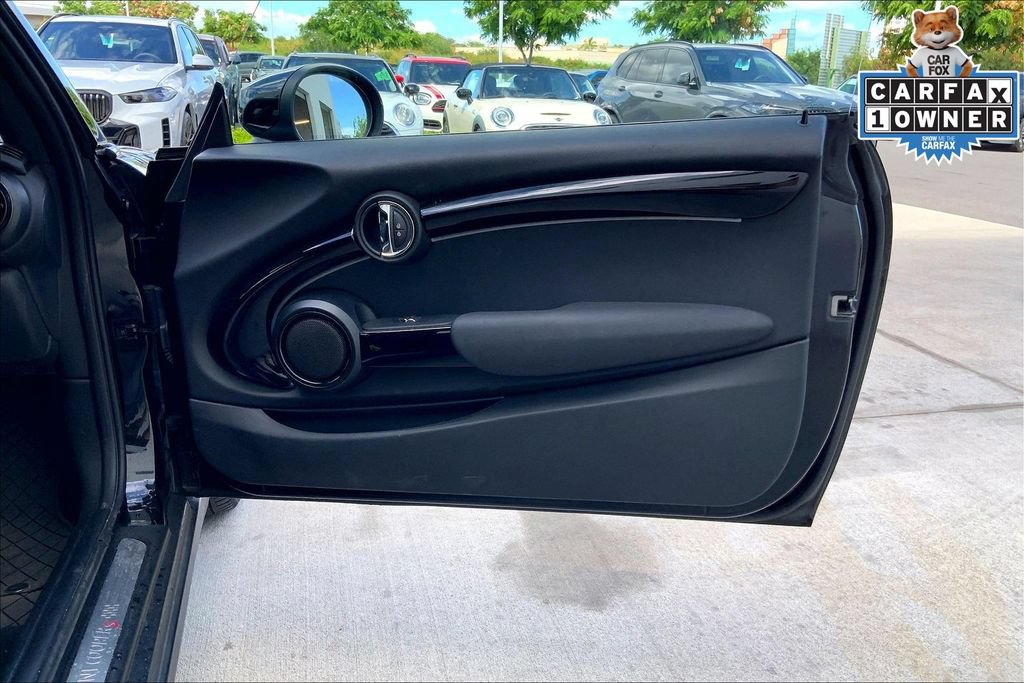 Used 2023 MINI Cooper S w/ Signature Upholstery Package FWD image 23