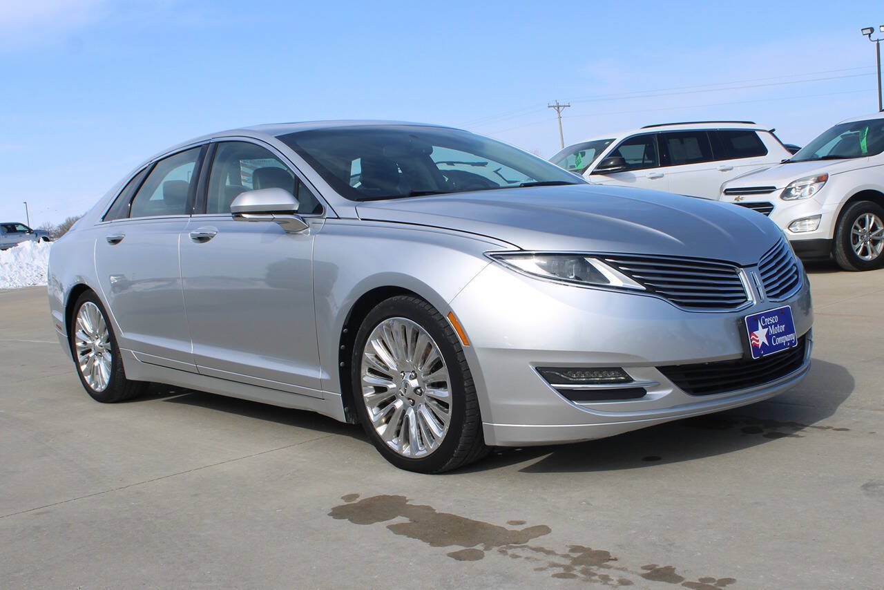 Used 2013 Lincoln MKZ FWD image 3