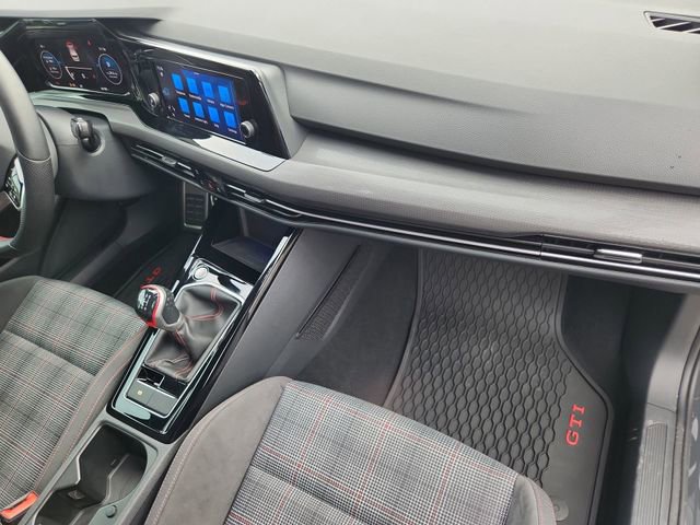Used 2023 Volkswagen GTI 40th Anniversary Edition image 27