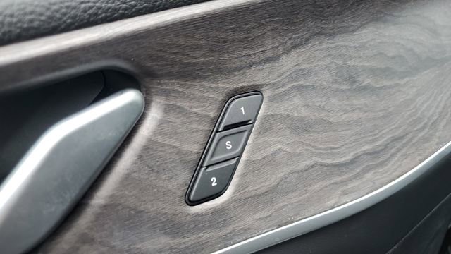 Used 2024 Jeep Grand Cherokee Limited AWD/4WD image 6